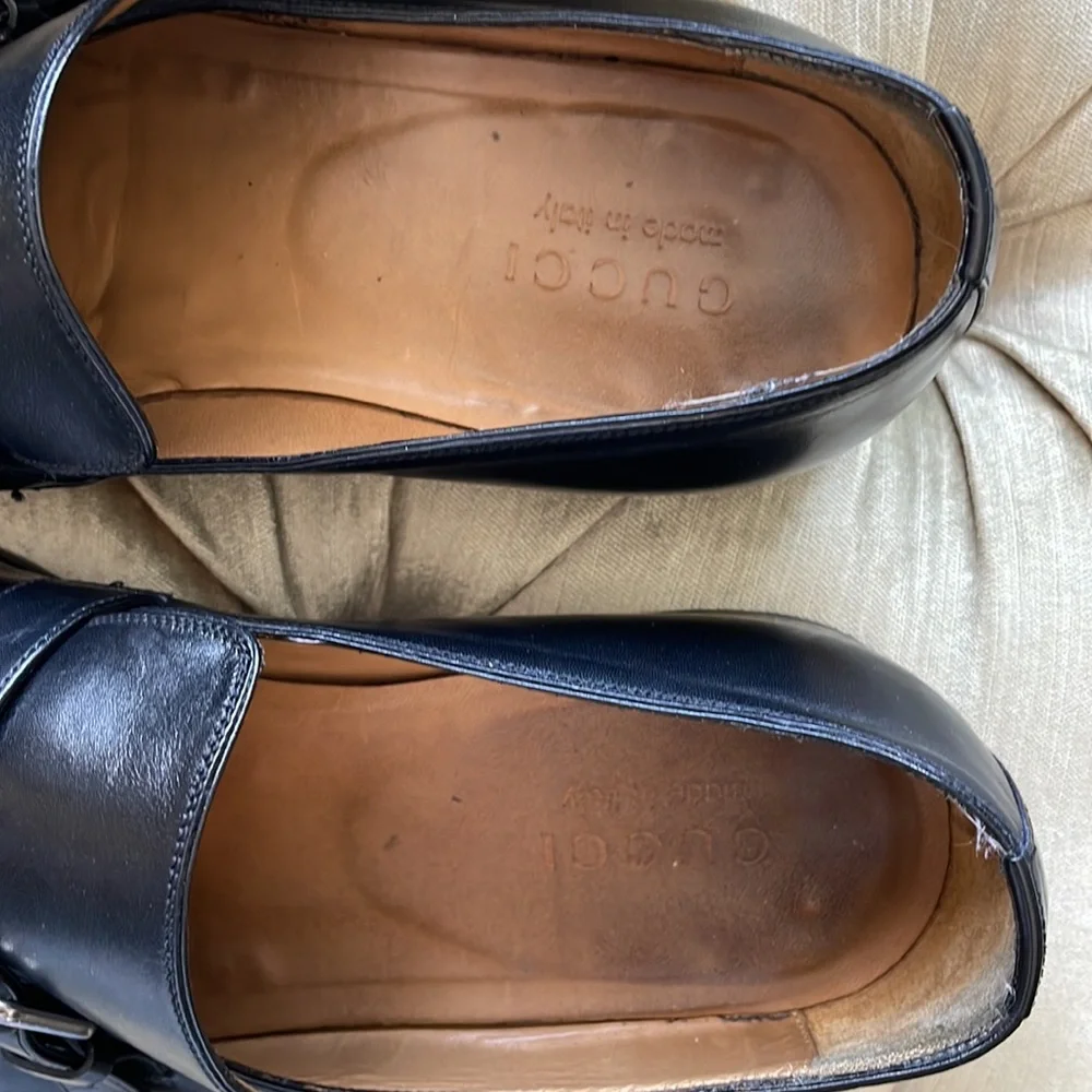 Authentic Gucci shoes - Picture 2 of 16